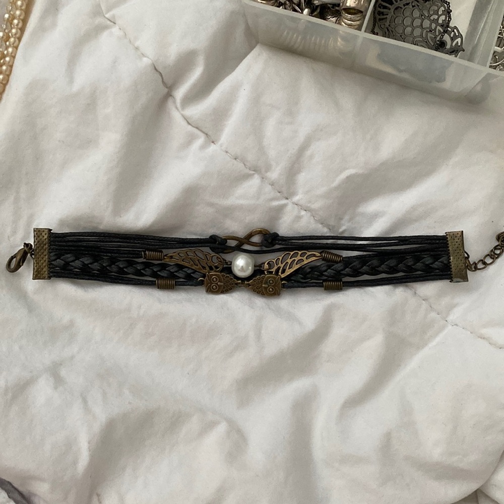 Leather wrap bracelet with antique brass & Pearl